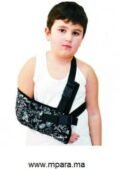 Stabilise le bras dans la position souhaitée pour immobiliser le bras-épaule après les luxations et dans les positions de repos post-opératoires.